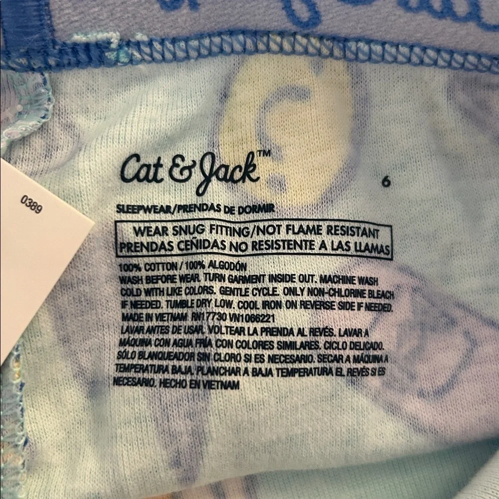 Cat &‎ Jack Boy's 2 Piece Novelty Cozy Comfy Pajama Set Size 6 New with tags!